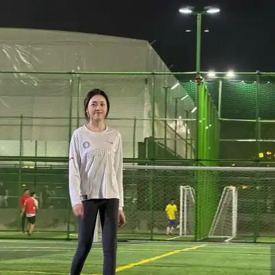 方彤英